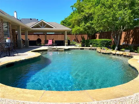 2316 Waterford Dr, Flower Mound, TX 75028