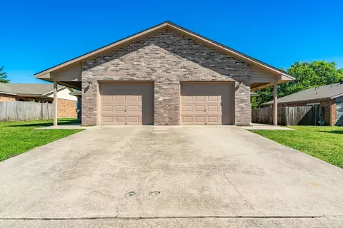 3920 Peperport Dr, Greenville, TX 75402