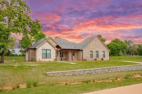12248 Oak Grove Dr, Tyler, TX 75706