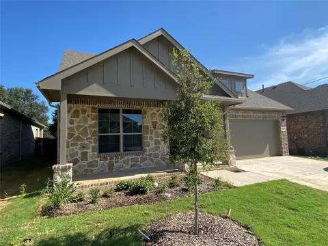 2537 Sakeena Ct, Bedford, TX 76022