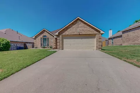 3025 Morning Dove Ln, Midlothian, TX 76065