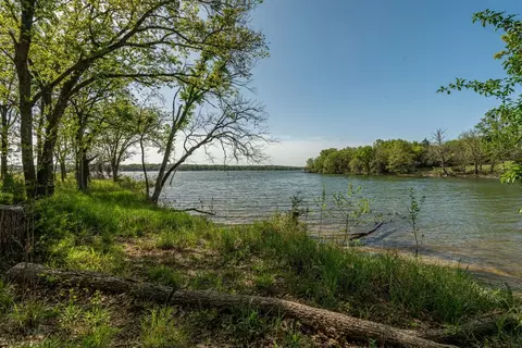 44 Cactus Loop, Gainesville, TX 76240 photo 2
