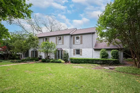 5306 Surrey Cir, Dallas, TX 75209