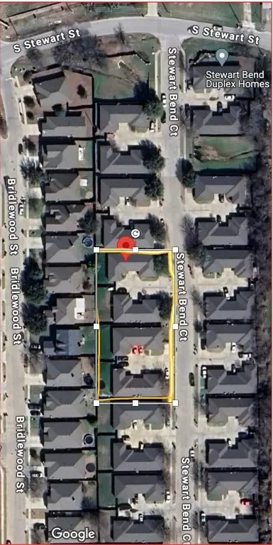 124 Stewart Bend Ct, Azle, TX 76020