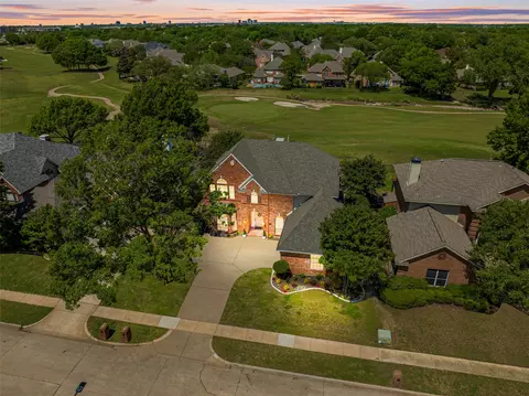 717 Palm Desert Dr, Garland, TX 75044