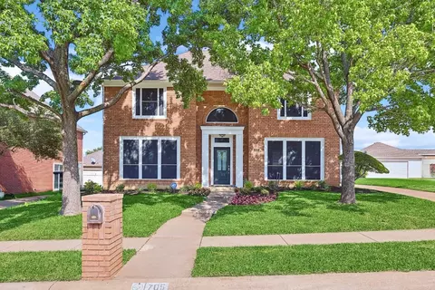705 Scottish Mist Trl, Highland Village, TX 75077