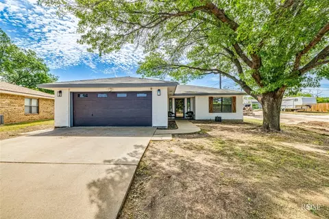 2029 Glenwood Dr, San Angelo, TX 76901