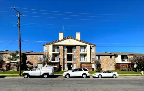 1810 N Garrett Ave #116, Dallas, TX 75206