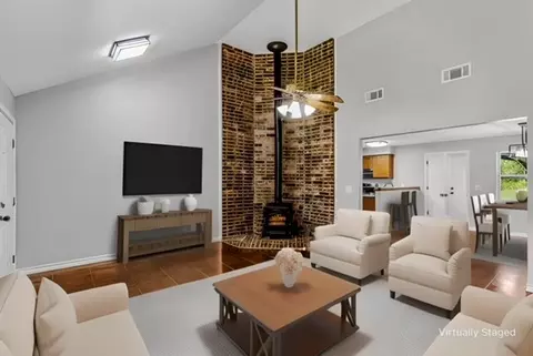 Living - 215 County Road 4263, Simms, TX 75574 photo 1 of 4