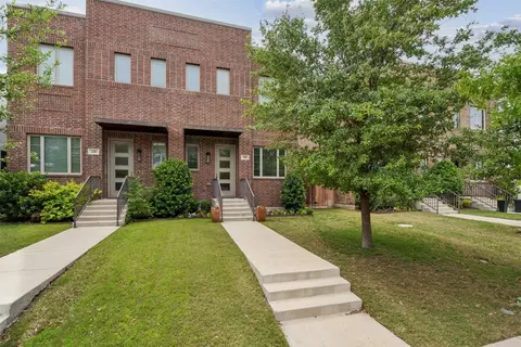 208 Wimberly St, Fort Worth, TX 76107