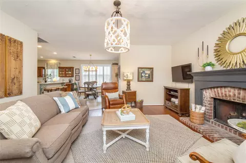 1910 Highlander Dr, Rowlett, TX 75088 photo 8