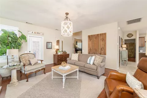 1910 Highlander Dr, Rowlett, TX 75088 photo 10