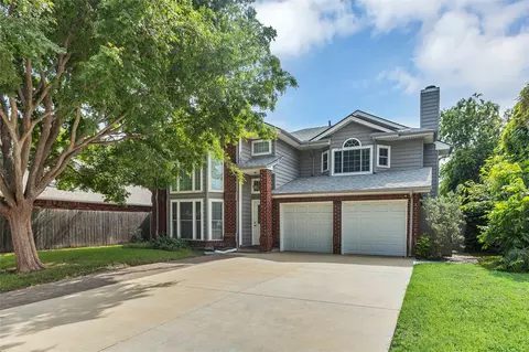 6738 Scarlet Dr, Plano, TX 75023