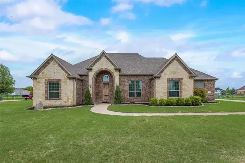 930 Lake Rd, Lavon, TX 75166