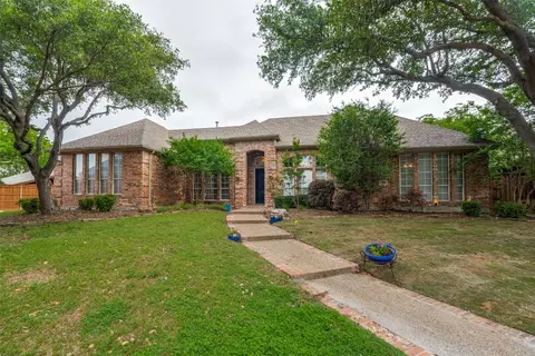 2236 Saint Nicholas Ct, Plano, TX 75075