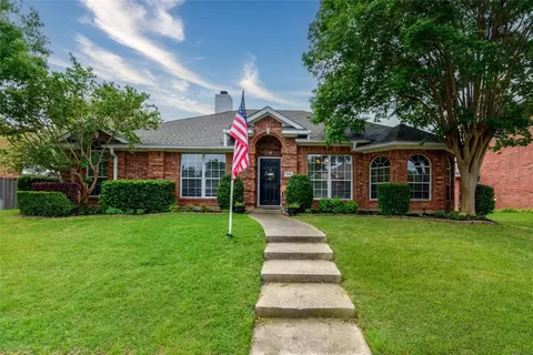 506 Fairway Meadows Dr, Garland, TX 75044