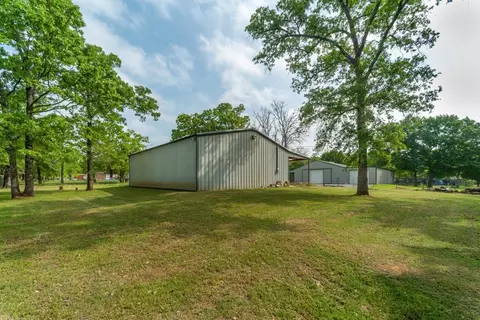 105 Spring Ln, Mabank, TX 75156 photo 3