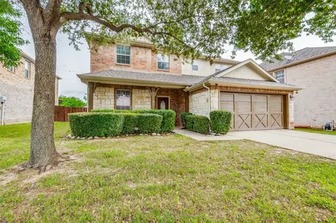 403 Serenade Ln, Euless, TX 76039