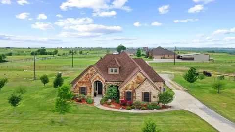 113 Lajitas Dr, Decatur, TX 76234