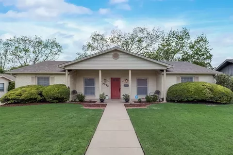 3912 Twilight Dr S, Benbrook, TX 76116