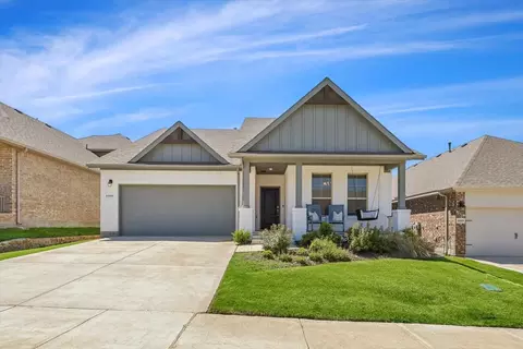 2329 N Mockingbird Ct, Northlake, TX 76247
