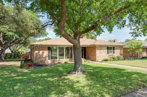 8811 Forest Cliff Dr, Dallas, TX 75228