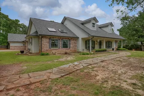 19800 Post Oak Bnd, Lindale, TX 75771