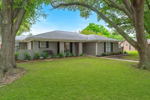 220 Harris Dr, Sunnyvale, TX 75182