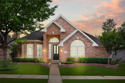 8517 Mill Creek Rd, Irving, TX 75063