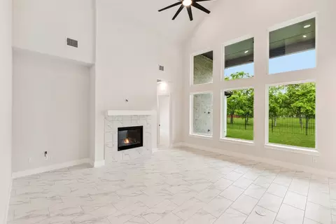 Living - 4450 Durst Ln, Prosper, TX 75078 photo 1 of 2
