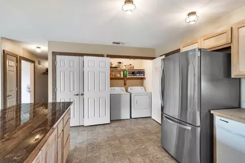 Other - 309 E Franklin Ave, Electra, TX 76360 photo 4 of 8