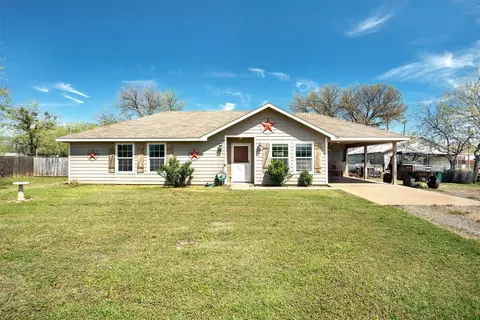 309 E Franklin Ave, Electra, TX 76360