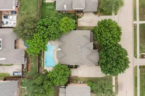 1414 Corinth Bnd, Corinth, TX 76208