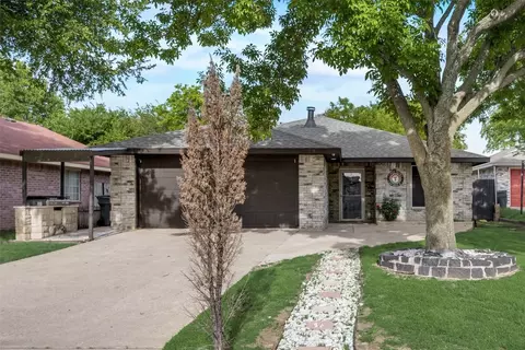 1524 Marion Dr, Dallas, TX 75211