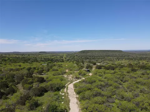 5685 S Main St, Gordon, TX 76453