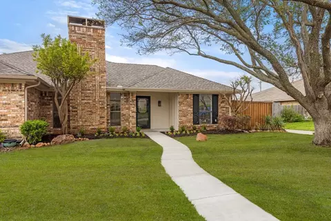 4002 San Mateo Dr, Plano, TX 75093