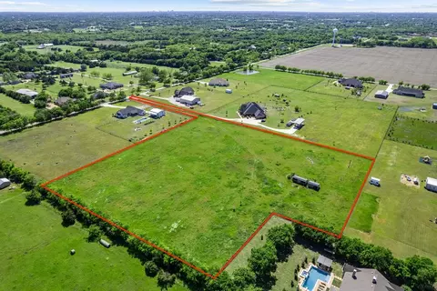 1315 E Winningkoff Rd, Lucas, TX 75002