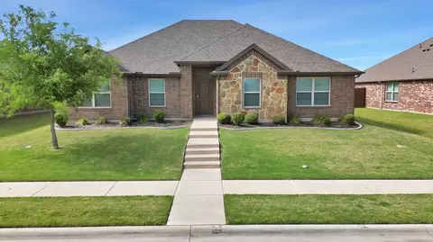 527 Cottonview Dr, Waxahachie, TX 75165