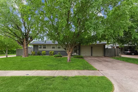 12207 Sunland St, Dallas, TX 75218