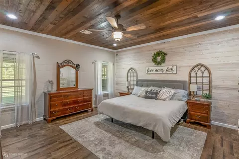 Bedroom - 2165 Evergreen Rd, Minden, LA 71055 photo 1 of 6