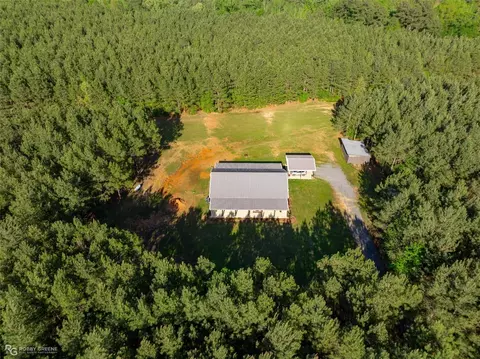 Exterior - 2165 Evergreen Rd, Minden, LA 71055 photo 4 of 9