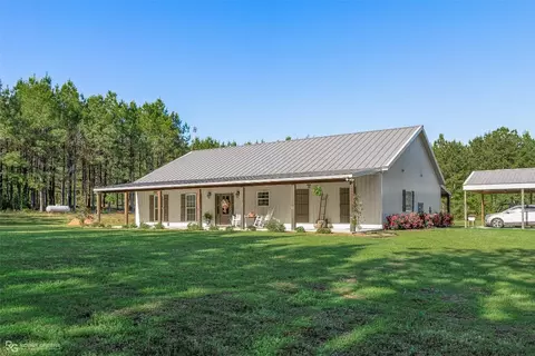 Exterior - 2165 Evergreen Rd, Minden, LA 71055 photo 2 of 9