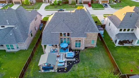 Exterior - 6513 Elderberry Way, Argyle, TX 76226 photo 5 of 9