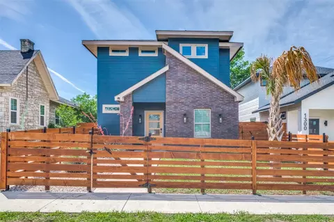 1304 New York Ave, Fort Worth, TX 76104
