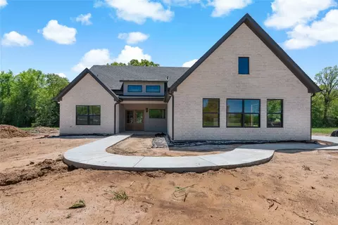 20 Private Road 45855, Blossom, TX 75416
