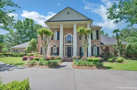 2642 Alvamar Dr, Shreveport, LA 71106