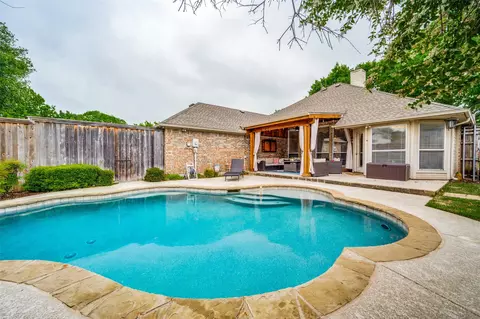 9906 Ashmont Dr, Frisco, TX 75035