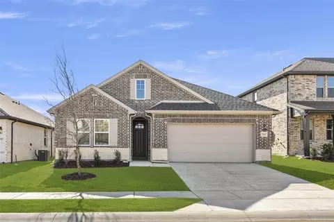 703 Declaration Dr, Princeton, TX 75407