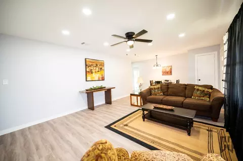 Living - 302 Britt St, Minden, LA 71055 photo 4 of 4