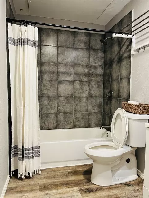 401 Pebble Way #136, Arlington, TX 76006
